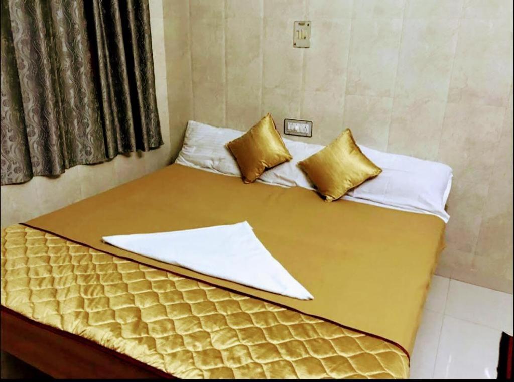 Hotel Rehoboth Grand Komoryn Zewnętrze zdjęcie