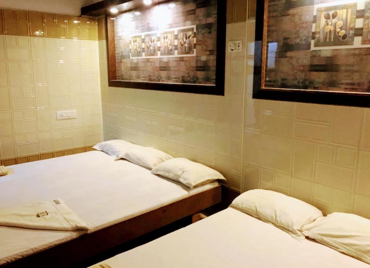 Hotel Rehoboth Grand Komoryn Zewnętrze zdjęcie